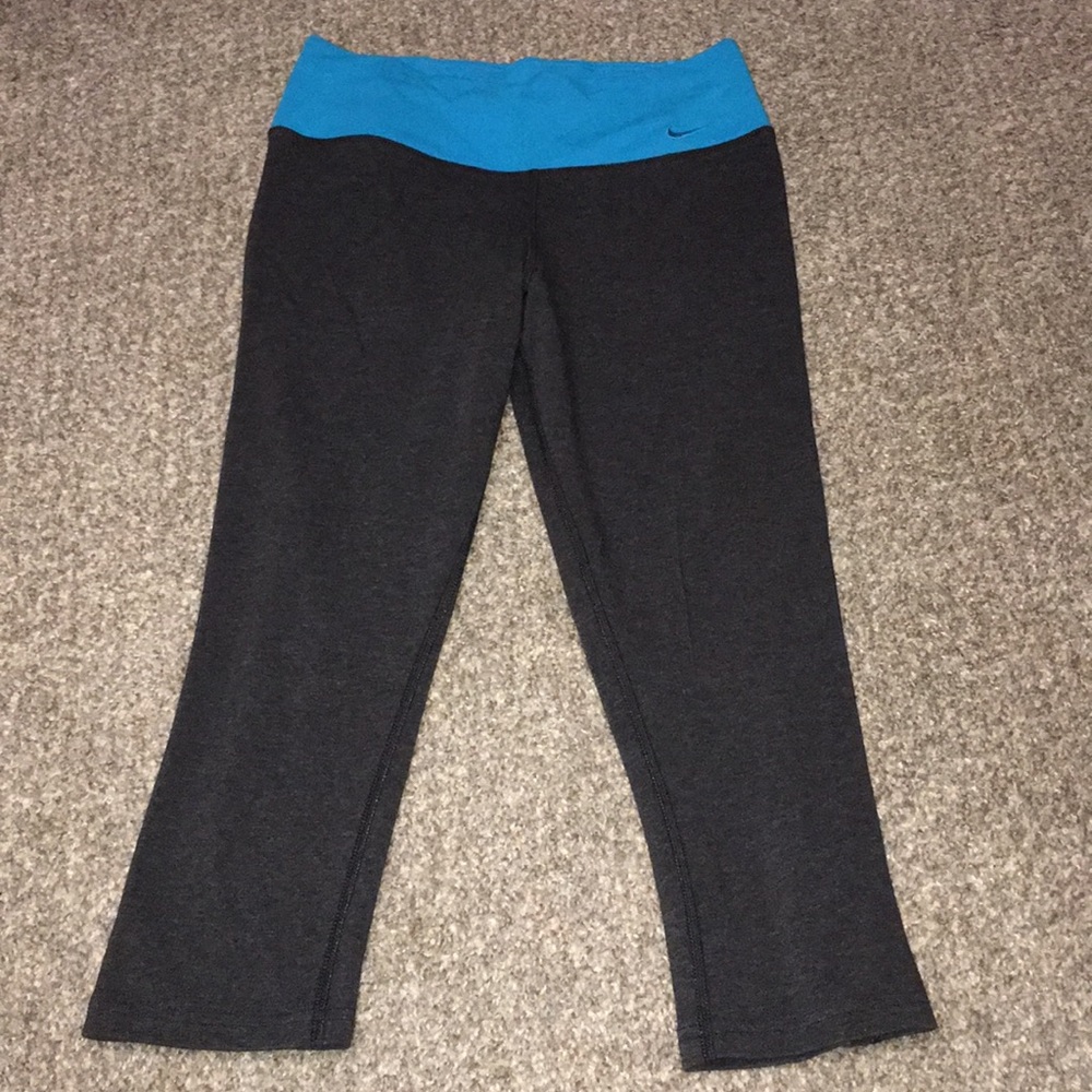 Nike Dri-Fit Capri Leggings